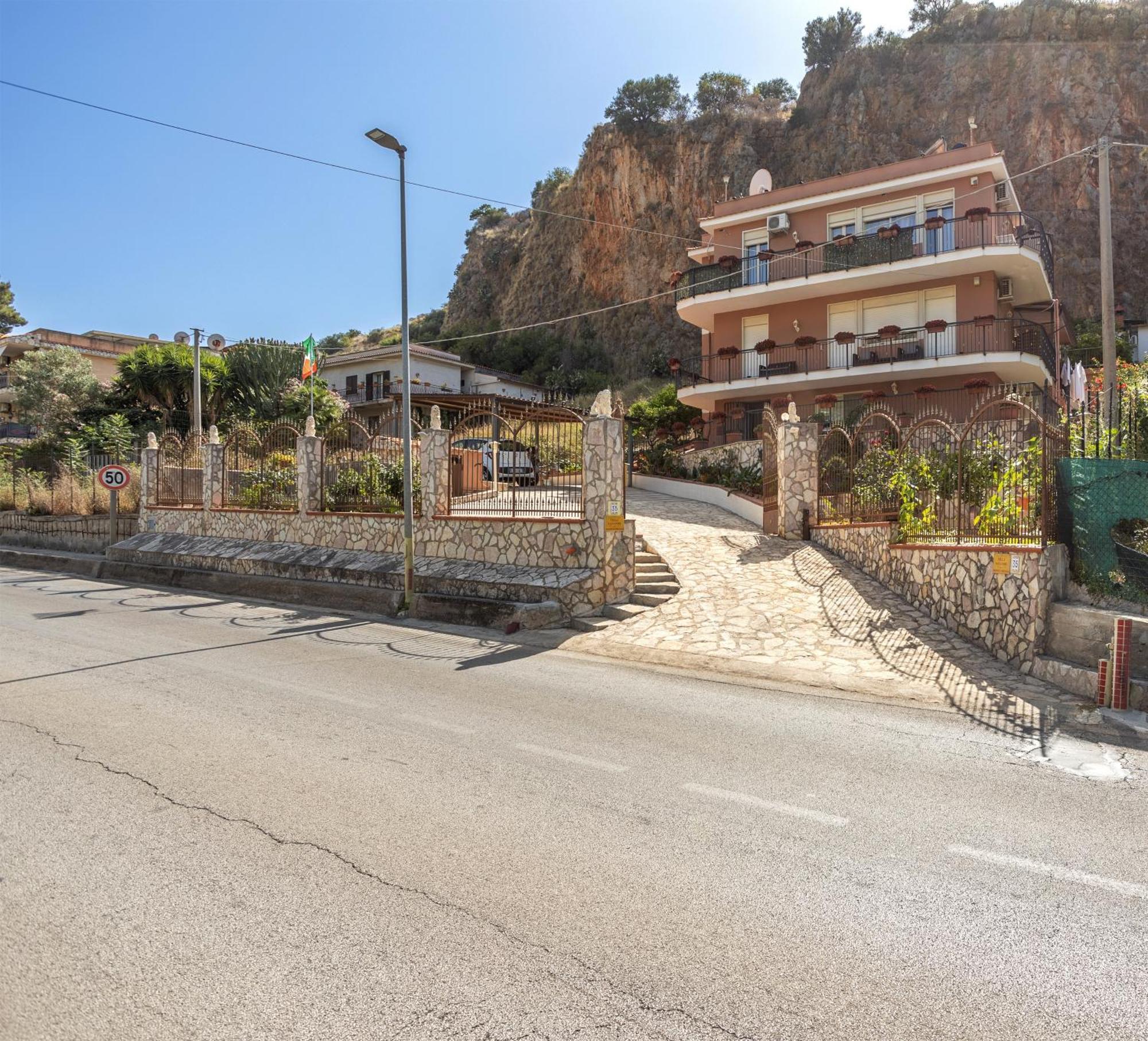 Villa Salvatore Capaci Esterno foto
